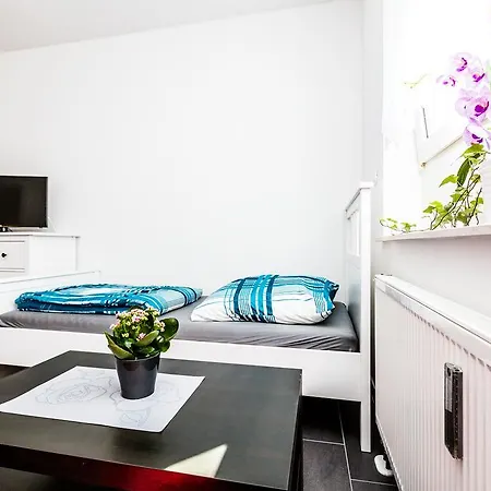 Messewohnung Buchforst Кёльн Номер фото